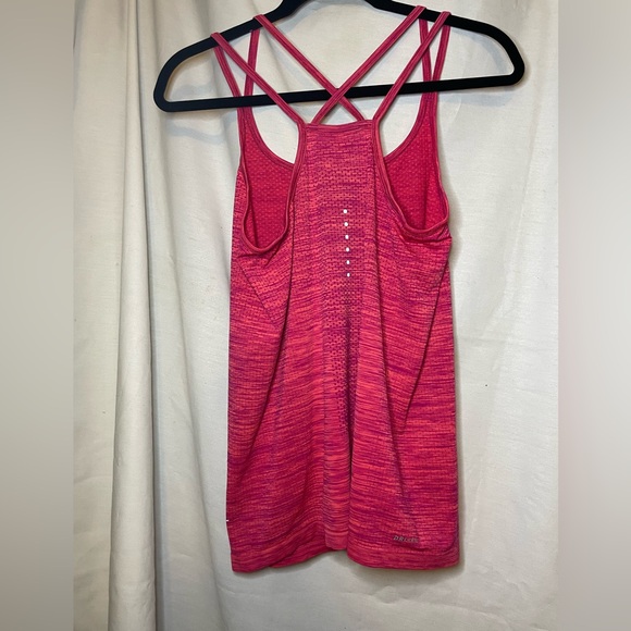 Nike DriFit Red Pink Heather Look Athletic Tank Top Size S - Picture 8 of 8